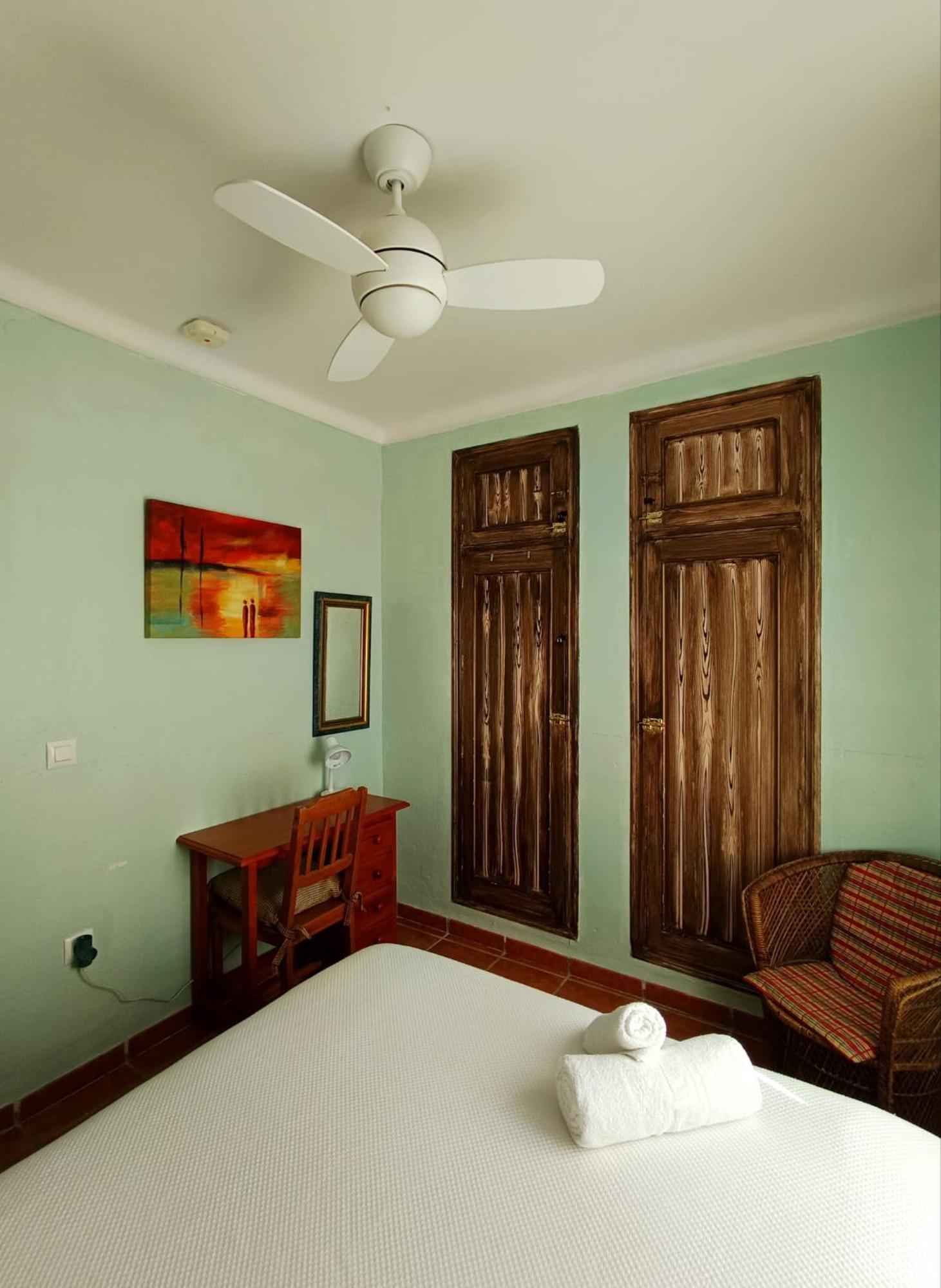 Hostal R-Conecta Куэвас-де-Сан-Маркос Экстерьер фото